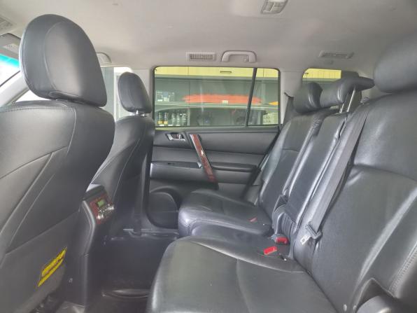 Toyota Highlander II (XU40) Рестайлинг с пробегом 2011 года, цена 1 890 000 рублей, 245000 км, внедорожник, Автокод Объявления