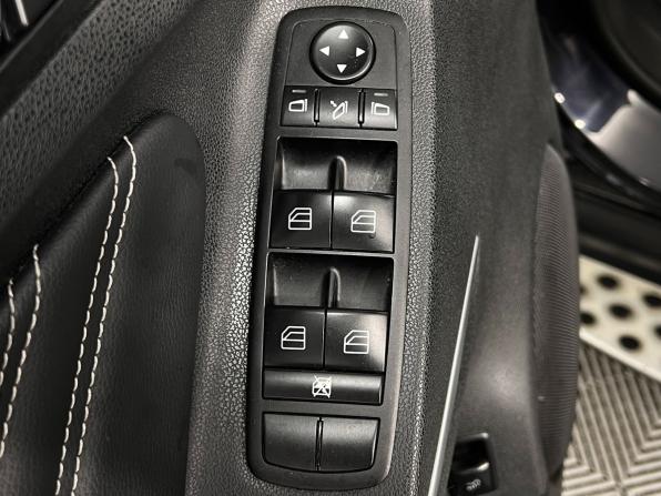 Mercedes-Benz M-Класс II (W164) Рестайлинг с пробегом 2011 года, цена 1 480 000 рублей, 226000 км, внедорожник, Автокод Объявления