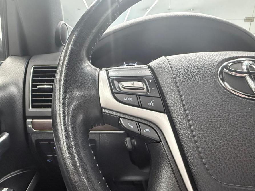 Toyota Land Cruiser 200 Series Рестайлинг 2 Челябинск  - изображение 28