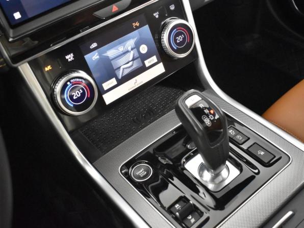 Jaguar XE I Рестайлинг с пробегом 2025 года, цена 4 649 900 рублей, 3634 км, седан, Автокод Объявления