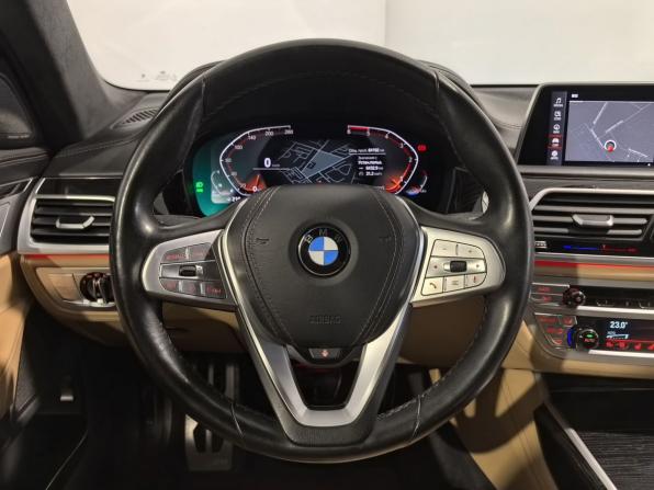 BMW 7 серии VI (G11/G12) Рестайлинг с пробегом 2019 года, цена 6 699 000 рублей, 64191 км, седан, Автокод Объявления