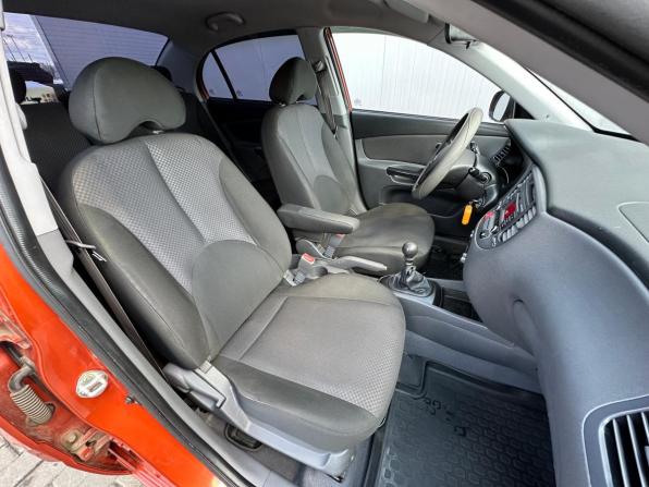 Kia Rio II Рестайлинг с пробегом 2009 года, цена 572 000 рублей, 166019 км, седан, Автокод Объявления