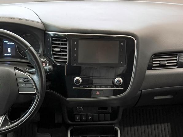 Mitsubishi Outlander III Рестайлинг 3 с пробегом 2020 года, цена 2 150 000 рублей, 147200 км, внедорожник, Автокод Объявления