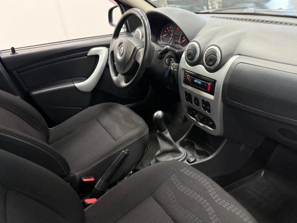 Renault Sandero I с пробегом 2013 года, цена 650 000 рублей, 155000 км, хэтчбек, Автокод Объявления