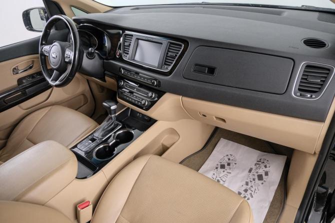 Kia Carnival III с пробегом 2019 года, цена 2 799 000 рублей, 96000 км, минивэн, Автокод Объявления