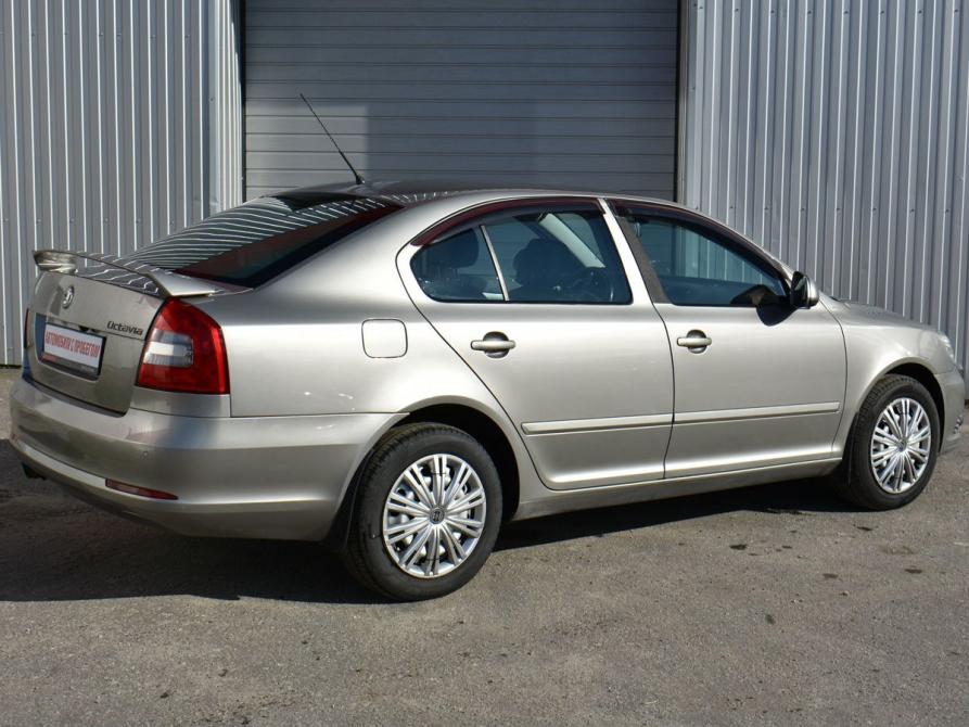 Skoda Octavia II (A5) Рестайлинг Мурманск  - изображение 4