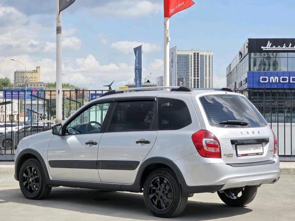 Lada (ВАЗ) Granta I Рестайлинг с пробегом 2024 года, цена 968 000 рублей, 22032 км, универсал, Автокод Объявления