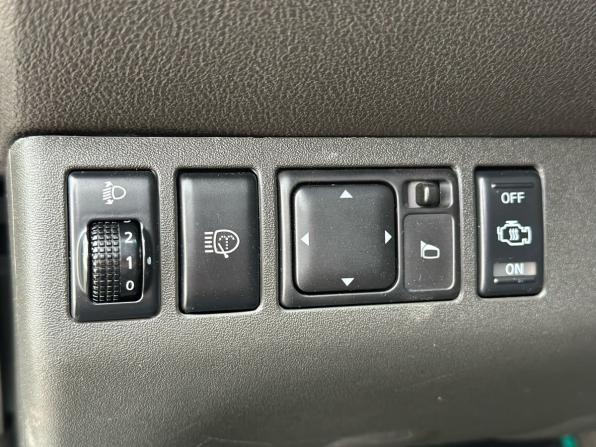 Nissan Pathfinder III с пробегом 2006 года, цена 910 000 рублей, 223213 км, внедорожник, Автокод Объявления