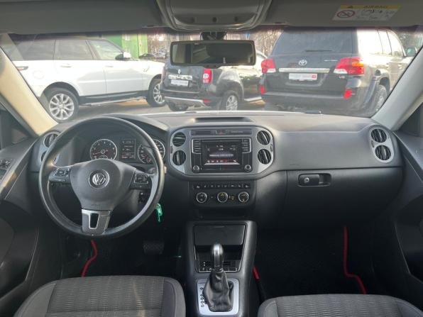 Volkswagen Tiguan I Рестайлинг с пробегом 2015 года, цена 1 366 600 рублей, 206056 км, внедорожник, Автокод Объявления