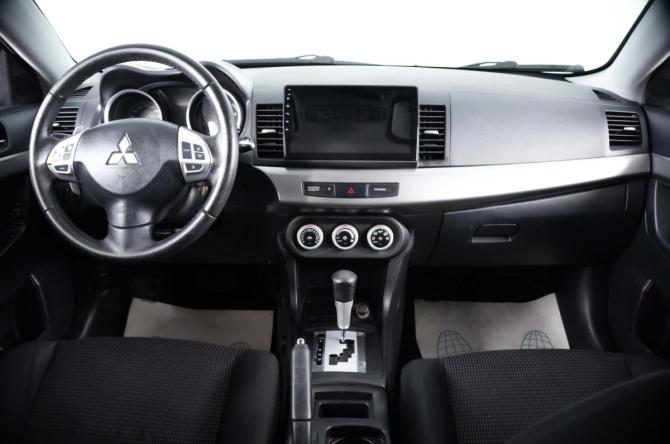 Mitsubishi Lancer X с пробегом 2008 года, цена 879 000 рублей, 220000 км, седан, Автокод Объявления