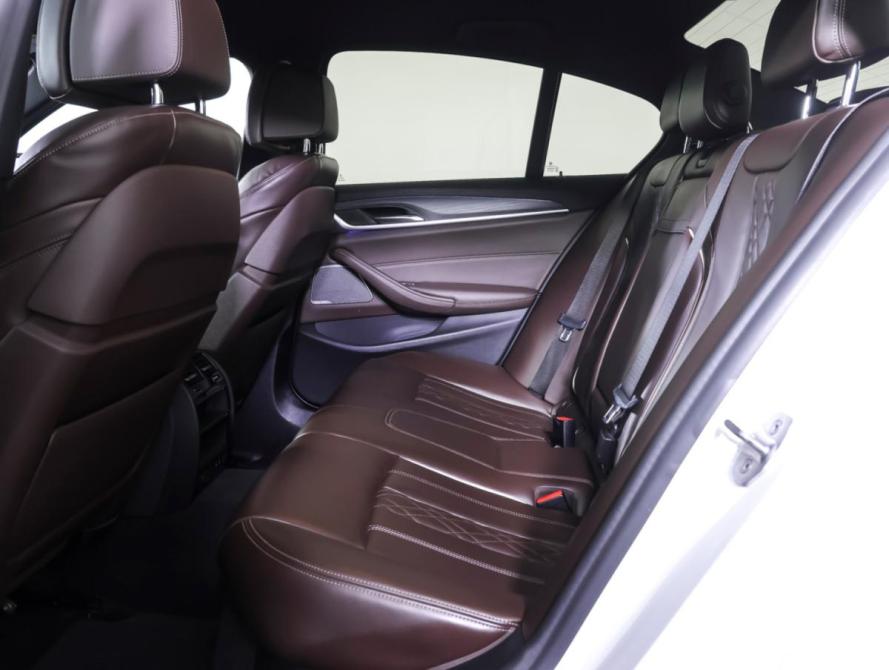 BMW 5 серии VII (G30/G31/G38) Рестайлинг Москва  - изображение 11