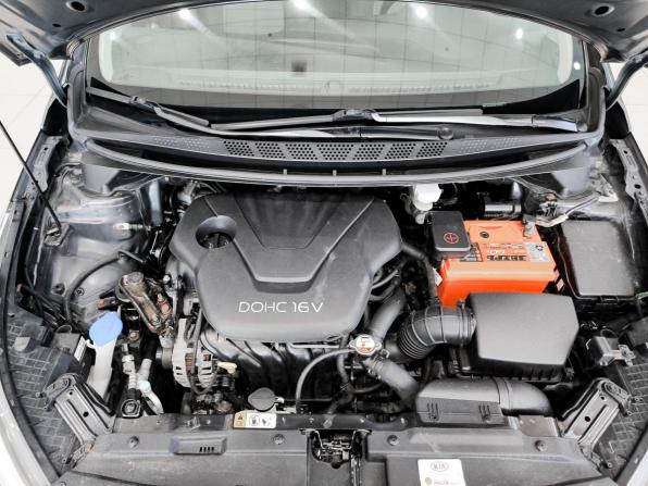 Kia Ceed II с пробегом 2013 года, цена 1 190 000 рублей, 185201 км, хэтчбек, Автокод Объявления