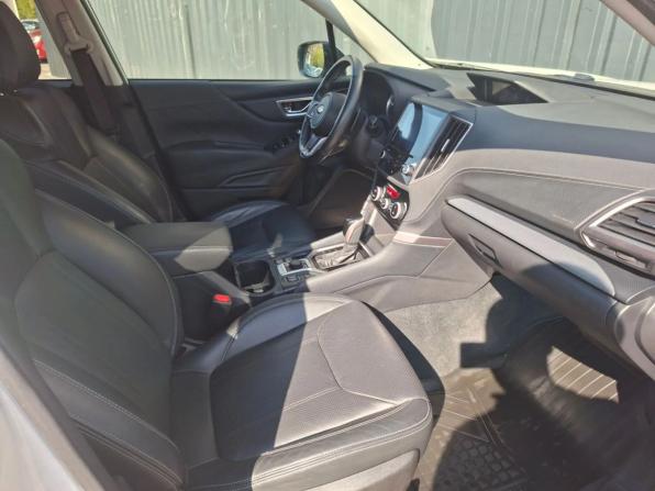 Subaru Forester V с пробегом 2019 года, цена 2 970 000 рублей, 83299 км, внедорожник, Автокод Объявления