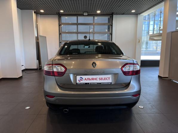 Renault Fluence I с пробегом 2011 года, цена 625 000 рублей, 267220 км, седан, Автокод Объявления