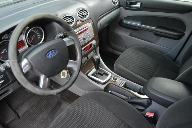 Ford Focus II Рестайлинг с пробегом 2008 года, цена 450 000 рублей, 182533 км, хэтчбек, Автокод Объявления