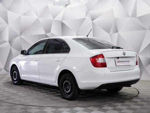 Skoda Rapid I с пробегом 2014 года, цена 811 000 рублей, 225000 км, лифтбек, Автокод Объявления