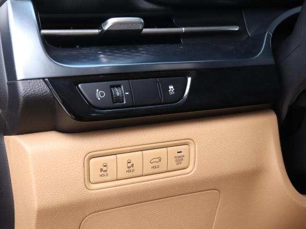 Kia Carnival IV с пробегом 2021 года, цена 3 200 000 рублей, 157573 км, минивэн, Автокод Объявления