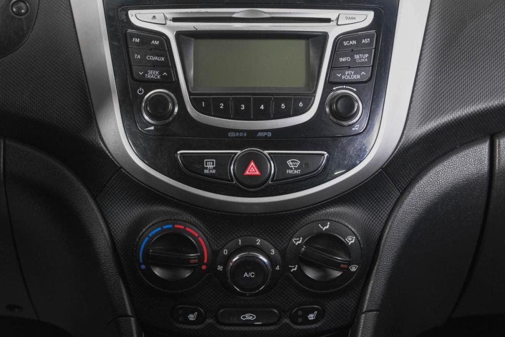 Hyundai Solaris I Кемерово  - изображение 19