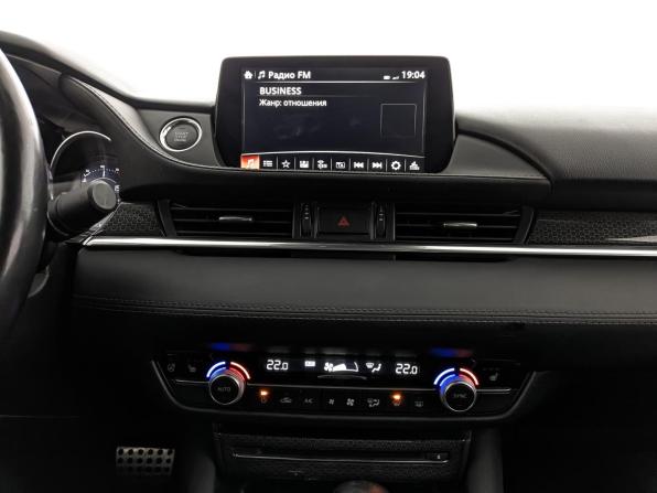 Mazda 6 III (GJ) Рестайлинг 2 с пробегом 2020 года, цена 2 280 000 рублей, 99476 км, седан, Автокод Объявления
