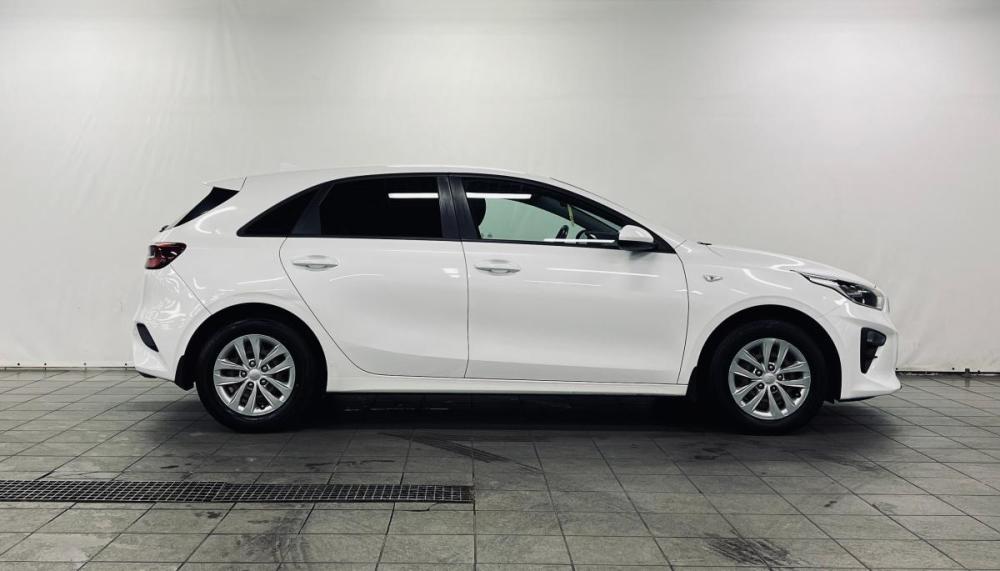 Kia Ceed III Санкт-Петербург  - изображение 3