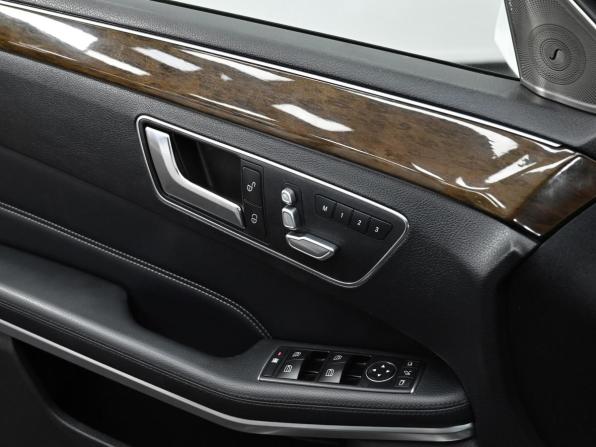 Mercedes-Benz E-Класс IV (W212 S212 C207) Рестайлинг с пробегом 2015 года, цена 1 999 000 рублей, 203000 км, седан, Автокод Объявления