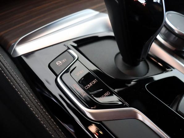 BMW 5 серии VII (G30/G31/G38) с пробегом 2018 года, цена 4 950 000 рублей, 85043 км, седан, Автокод Объявления