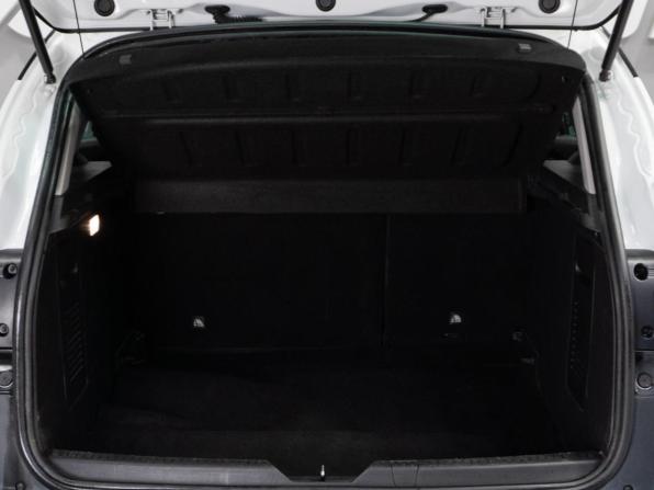 Renault Kaptur I с пробегом 2016 года, цена 1 379 000 рублей, 77149 км, внедорожник, Автокод Объявления