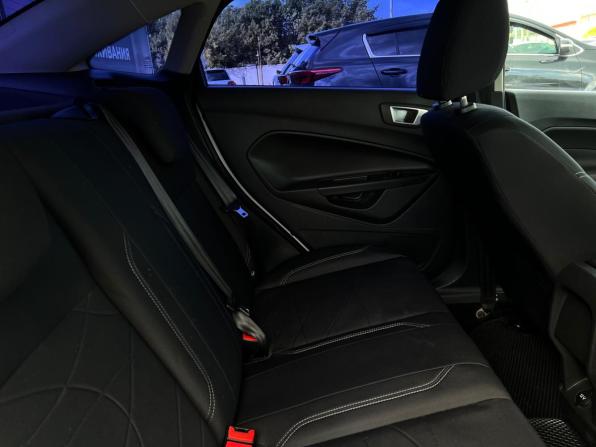 Ford Fiesta Mk6 Рестайлинг с пробегом 2016 года, цена 770 000 рублей, 164084 км, седан, Автокод Объявления