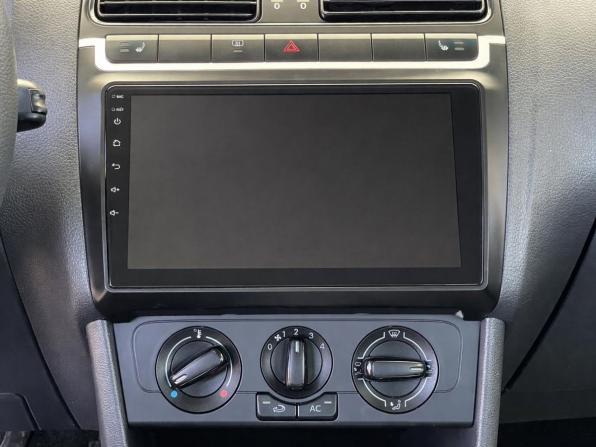 Volkswagen Polo V с пробегом 2011 года, цена 857 000 рублей, 150107 км, седан, Автокод Объявления