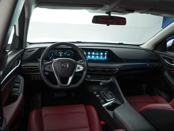 Changan Eado Plus с пробегом 2023 года, цена 1 457 077 рублей, 52346 км, седан, Автокод Объявления