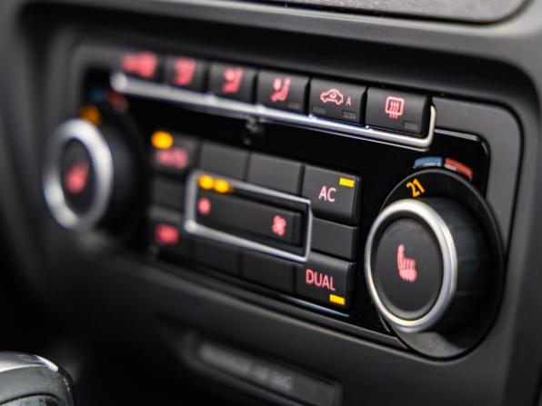 Volkswagen Jetta VI с пробегом 2012 года, цена 998 000 рублей, 174135 км, седан, Автокод Объявления