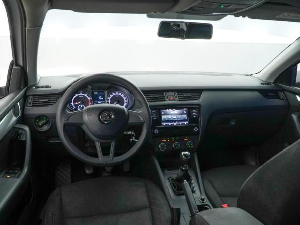 Skoda Octavia III (A7) Рестайлинг с пробегом 2019 года, цена 1 257 077 рублей, 215118 км, лифтбек, Автокод Объявления