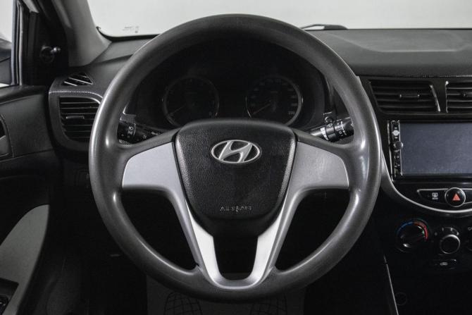 Hyundai Solaris I Рестайлинг с пробегом 2016 года, цена 529 000 рублей, 190400 км, седан, Автокод Объявления