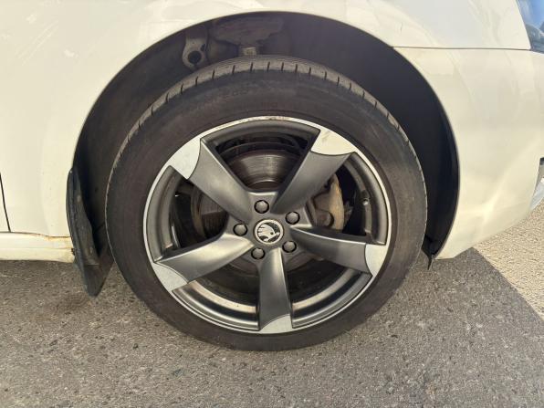 Skoda Octavia III (A7) с пробегом 2013 года, цена 1 149 000 рублей, 250338 км, лифтбек, Автокод Объявления