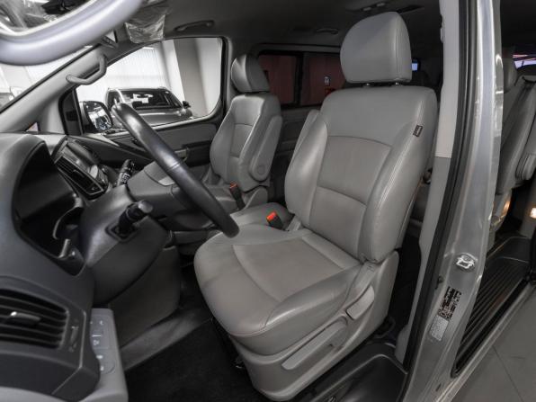 Hyundai Grand Starex I Рестайлинг 2 с пробегом 2018 года, цена 3 800 000 рублей, 65395 км, минивэн, Автокод Объявления