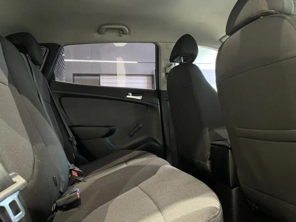 Hyundai Solaris I с пробегом 2012 года, цена 615 000 рублей, 199679 км, хэтчбек, Автокод Объявления