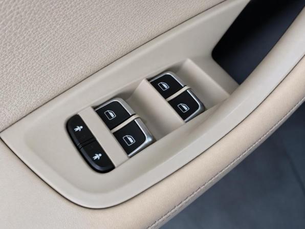 Audi A6 IV (C7) Рестайлинг с пробегом 2017 года, цена 2 679 000 рублей, 187660 км, седан, Автокод Объявления