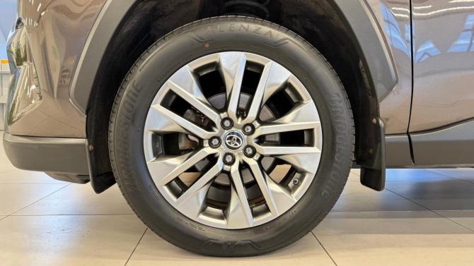 Toyota RAV4 V (XA50) с пробегом 2021 года, цена 3 899 000 рублей, 76240 км, внедорожник, Автокод Объявления