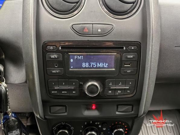 Renault Duster I Рестайлинг с пробегом 2016 года, цена 940 000 рублей, 198000 км, внедорожник, Автокод Объявления