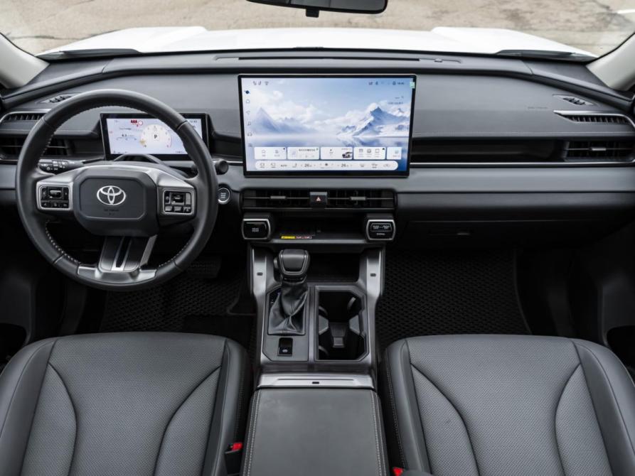 Toyota RAV4 VI (XA60) Москва  - изображение 14