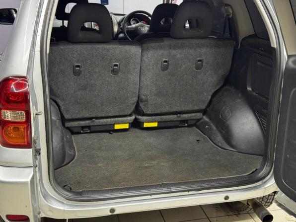 Toyota RAV4 II (XA20) Рестайлинг с пробегом 2004 года, цена 799 000 рублей, 189000 км, внедорожник, Автокод Объявления