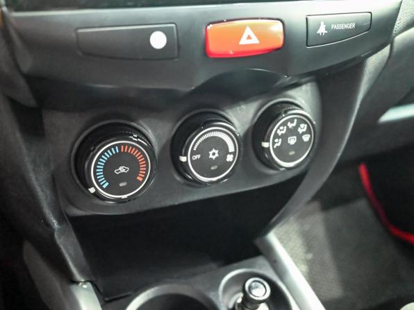Mitsubishi ASX I с пробегом 2011 года, цена 990 000 рублей, 157697 км, внедорожник, Автокод Объявления