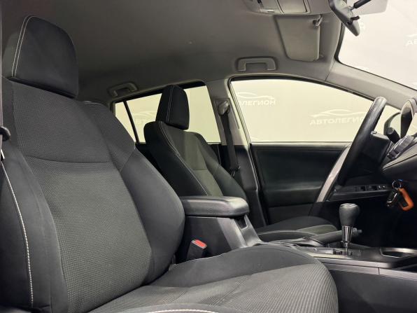 Toyota RAV4 IV (XA40) Рестайлинг с пробегом 2016 года, цена 2 330 000 рублей, 143200 км, внедорожник, Автокод Объявления