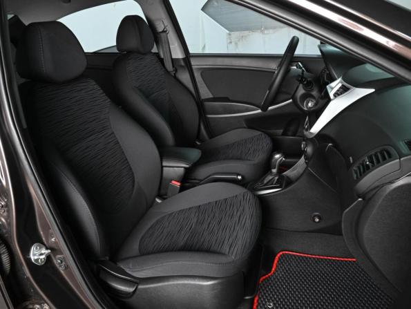 Hyundai Solaris I Рестайлинг с пробегом 2015 года, цена 1 259 000 рублей, 106575 км, седан, Автокод Объявления