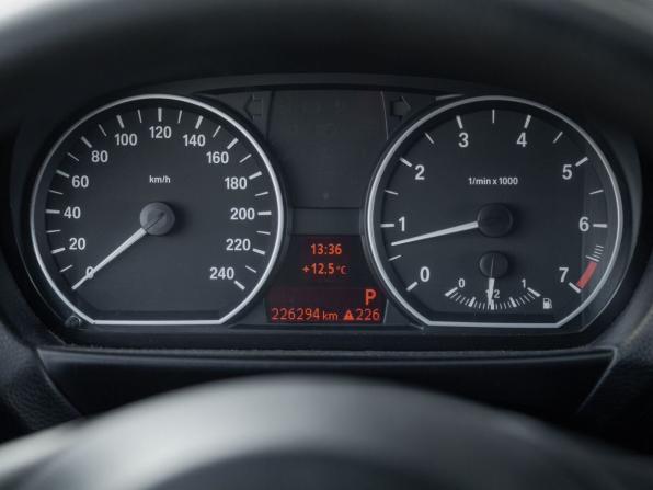 BMW 1 серии I (E81/E82/E87/E88) Рестайлинг с пробегом 2009 года, цена 767 000 рублей, 226292 км, хэтчбек, Автокод Объявления