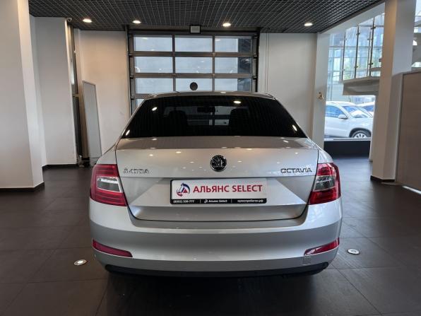 Skoda Octavia III (A7) с пробегом 2014 года, цена 945 000 рублей, 300255 км, лифтбек, Автокод Объявления
