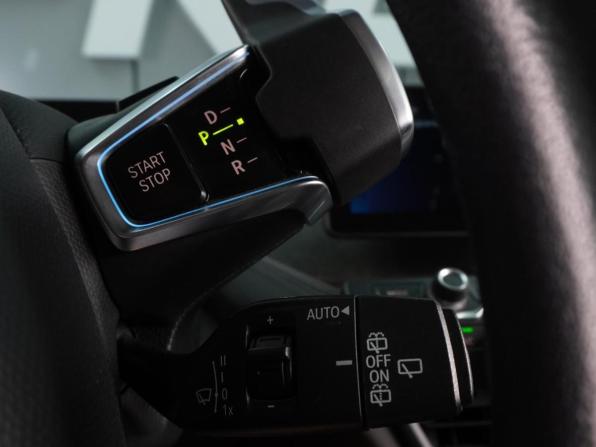 BMW i3 I (I01) Рестайлинг с пробегом 2018 года, цена 2 544 000 рублей, 140758 км, хэтчбек, Автокод Объявления
