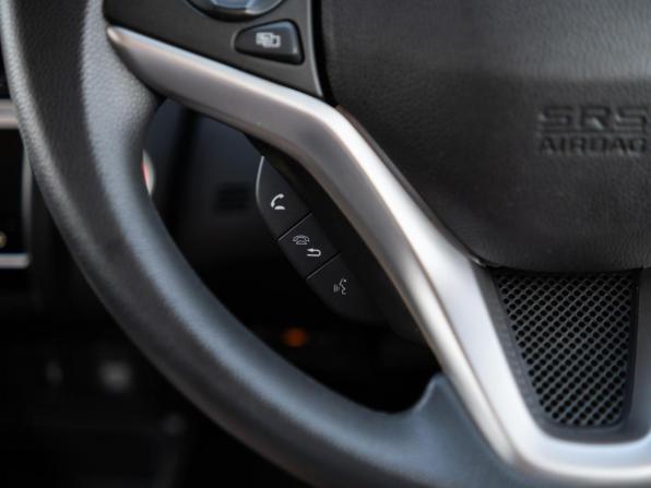 Honda Fit III Рестайлинг с пробегом 2019 года, цена 1 182 000 рублей, 71953 км, хэтчбек, Автокод Объявления