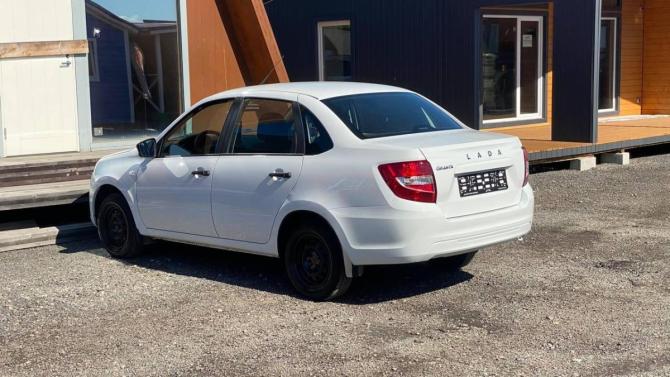 Lada (ВАЗ) Granta I Рестайлинг с пробегом 2025 года, цена 879 000 рублей, 10993 км, седан, Автокод Объявления