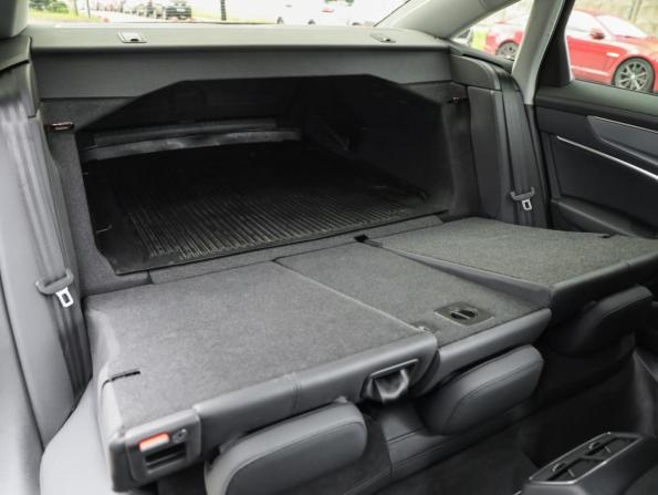 Audi A6 V (C8) с пробегом 2021 года, цена 2 949 000 рублей, 153315 км, седан, Автокод Объявления